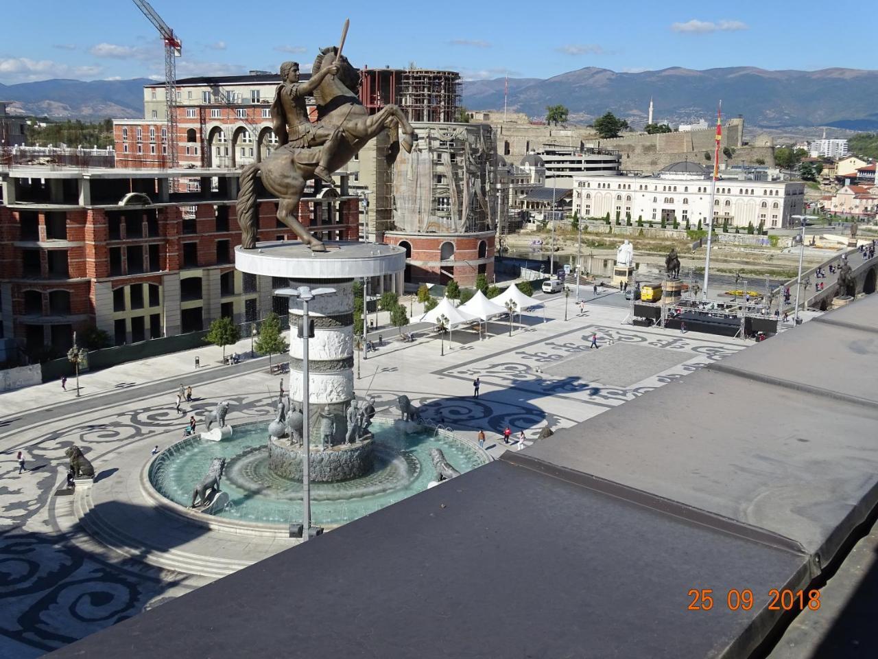 Rooftop Square Vanilla Σκόπια Εξωτερικό φωτογραφία